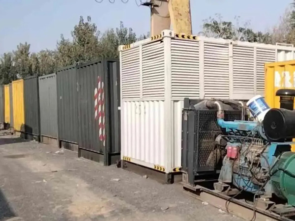 临海200KW柴油发电机机组每小时油耗是多少？